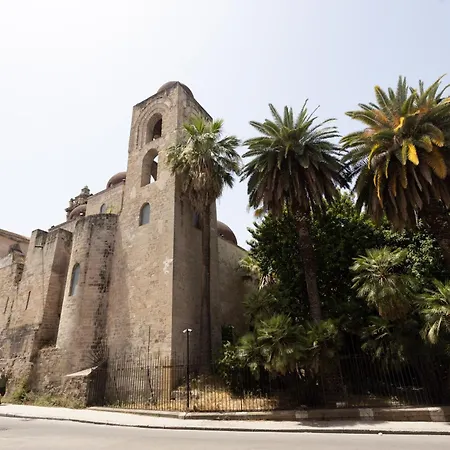 Bibi House A San Giovanni Degli Eremiti Apartment